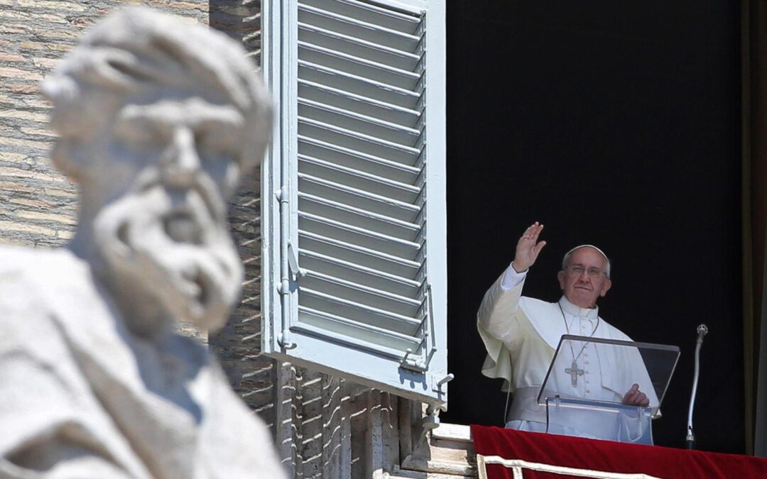 Disfruta del último Ángelus del Papa