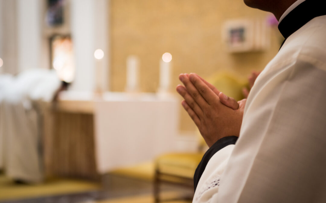 Descubre los Sacramentos: el Orden Sacerdotal