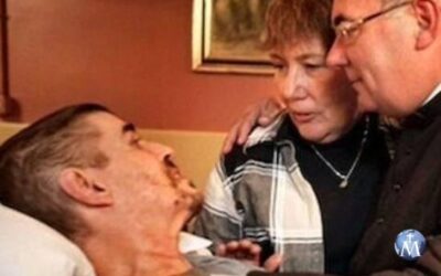 Enfermo y tras 24 años en la cárcel, se bautizó y recibió el perdón de la viuda de su vÃctima