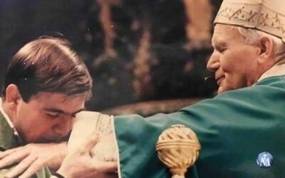 La historia del sacerdote argentino fallecido por COVID que amó sin límites