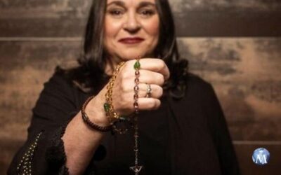 Belén Perales cuenta su conversión y cómo surgió El Rosario de las 11