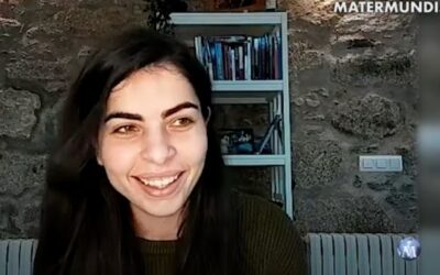 Mendigaba amor, tuvo una adolescencia complicada y ahora a acompaña a jóvenes en su sexualidad