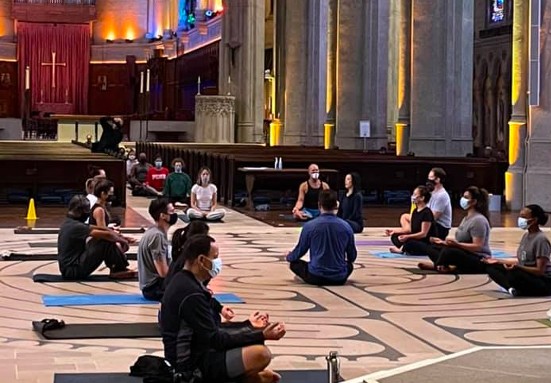 Munilla alerta de los peligros de la Nueva Era infiltrada en la espiritualidad católica