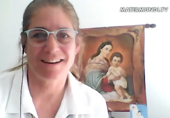 Carolina de Jesús: «hasta sentí el mal olor del estado de mi alma, pero Él no mostró rechazo ni asco por mi».