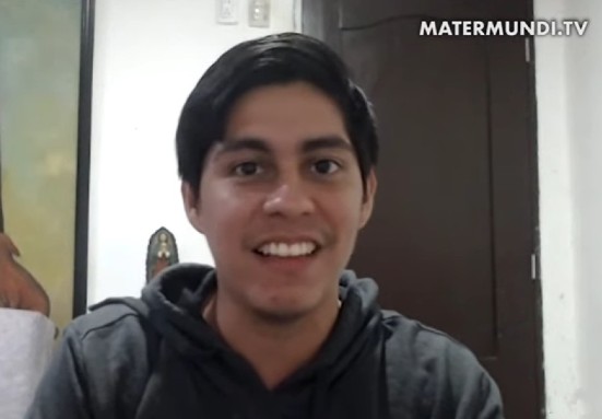 En una experiencia cercana a la muerte y con la Hna. Clare le mostraron