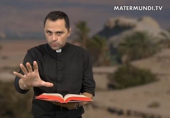 Si amas a Jesús, aprende a vivir cada misa como si estuvieras al pie del Calvario | P. Valentín Aparicio