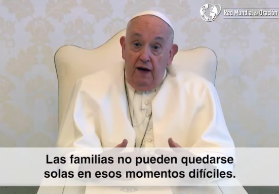 Francisco nos rezar por los enfermos terminales y sus familias | Vídeo del Papa, febrero 2024