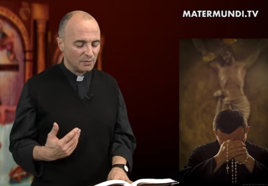 «No os dejéis llamar maestros, porque uno solo es vuestro maestro, el Mesías» |  Día 25