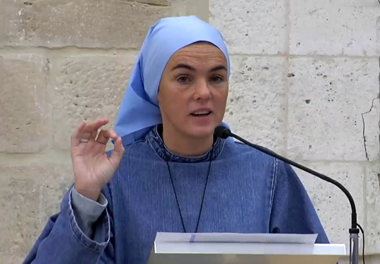 Frente a la inquietud y las prisas de este mundo, María nos enseña a SABER ESPERAR